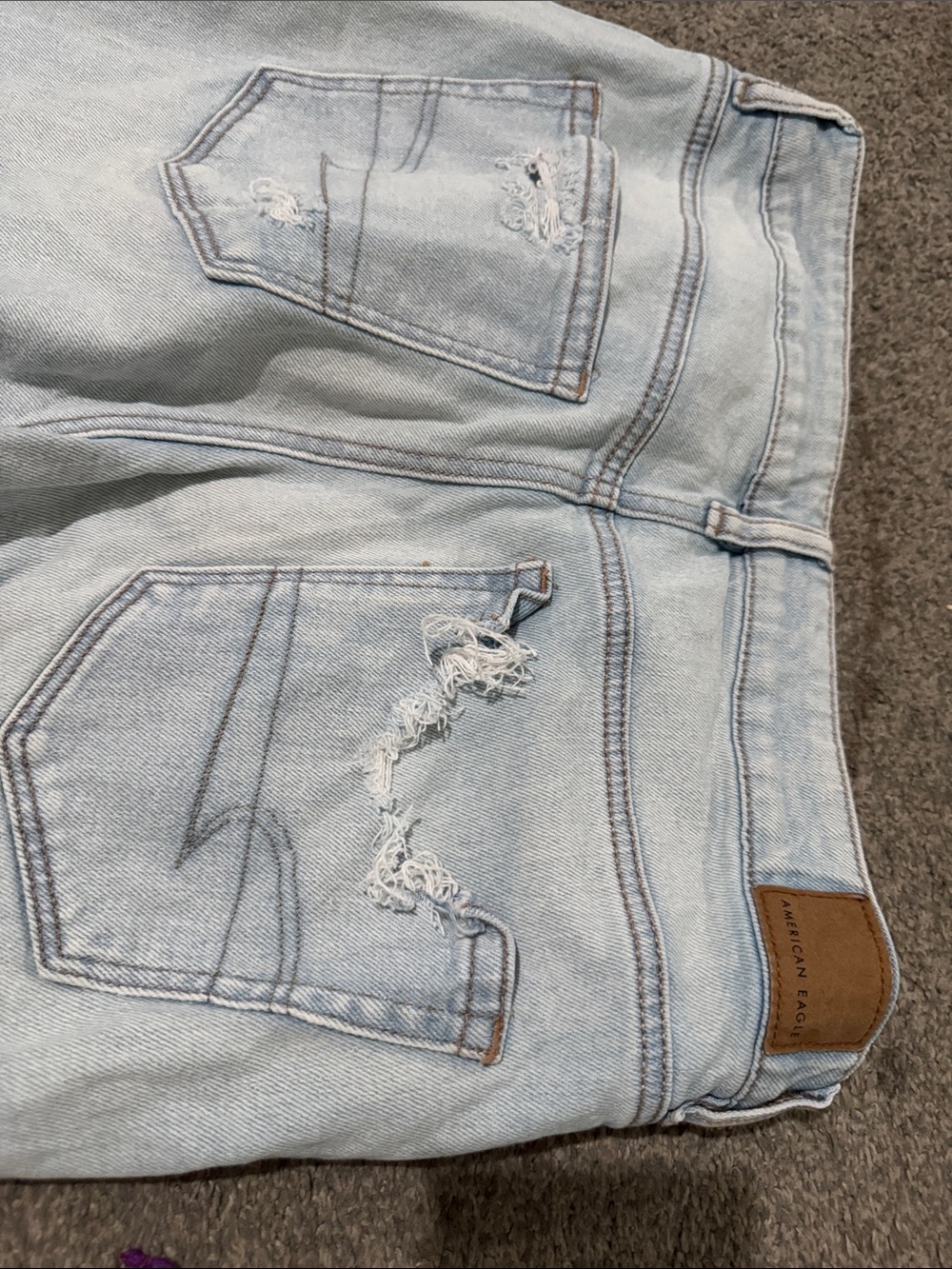 American Eagle Outfitters Light Wash Distressed Boyfriend Jeans - Picture 4 of 4